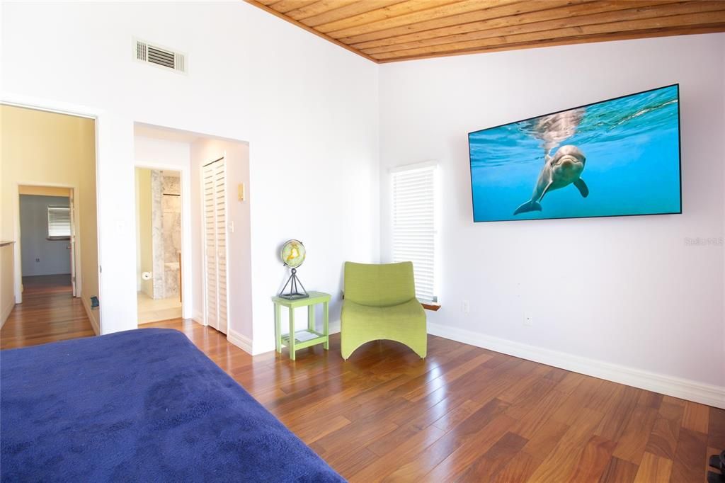 En Venta: $639,000 (2 camas, 2 baños, 1450 Pies cuadrados)