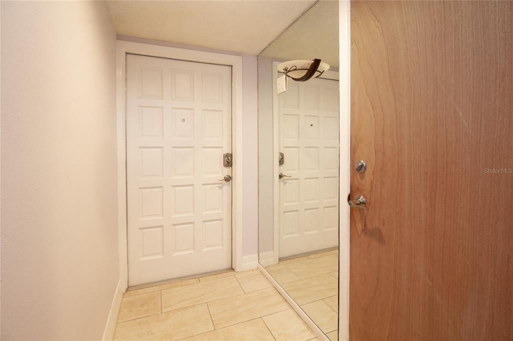 En Venta: $639,000 (2 camas, 2 baños, 1450 Pies cuadrados)