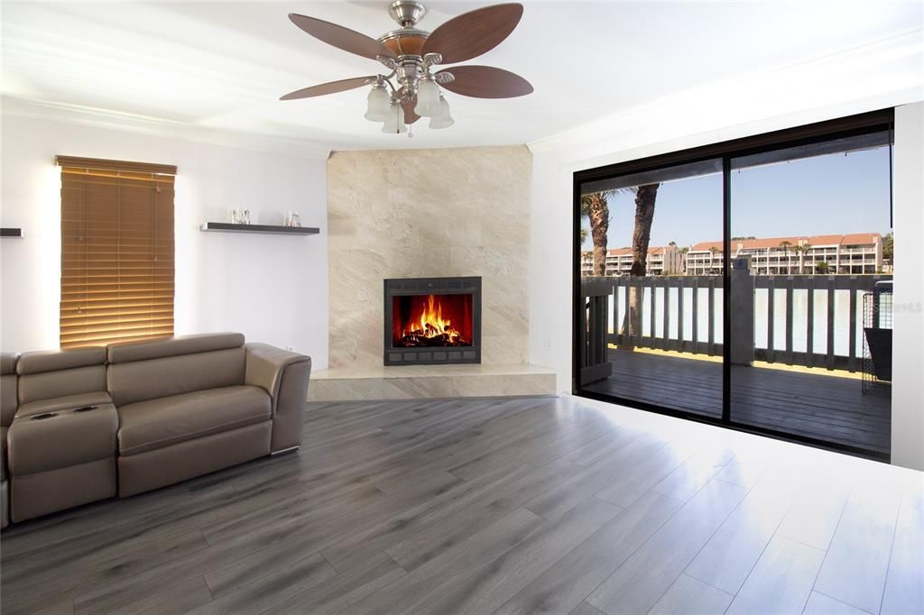 En Venta: $639,000 (2 camas, 2 baños, 1450 Pies cuadrados)