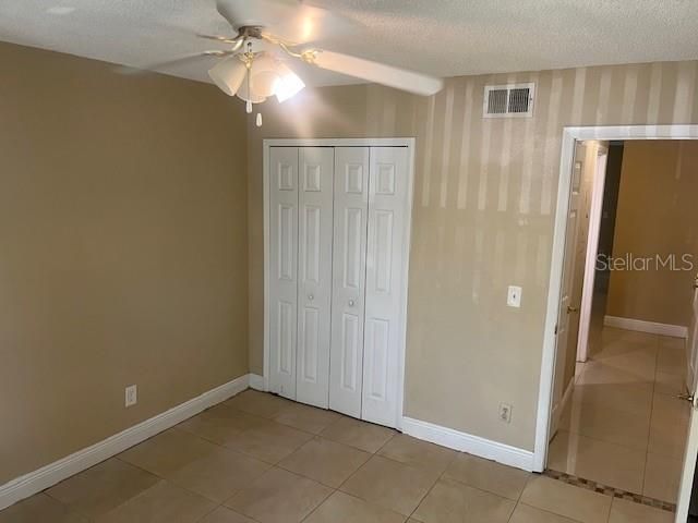 For Sale: $185,000 (2 beds, 2 baths, 905 Square Feet)