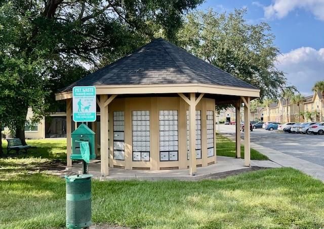 For Sale: $185,000 (2 beds, 2 baths, 905 Square Feet)