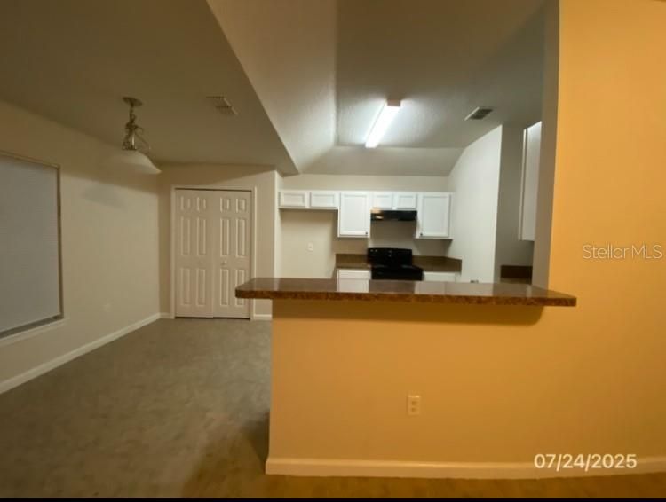 待售: $251,000 (3 贝兹, 2 浴室, 1212 平方英尺)