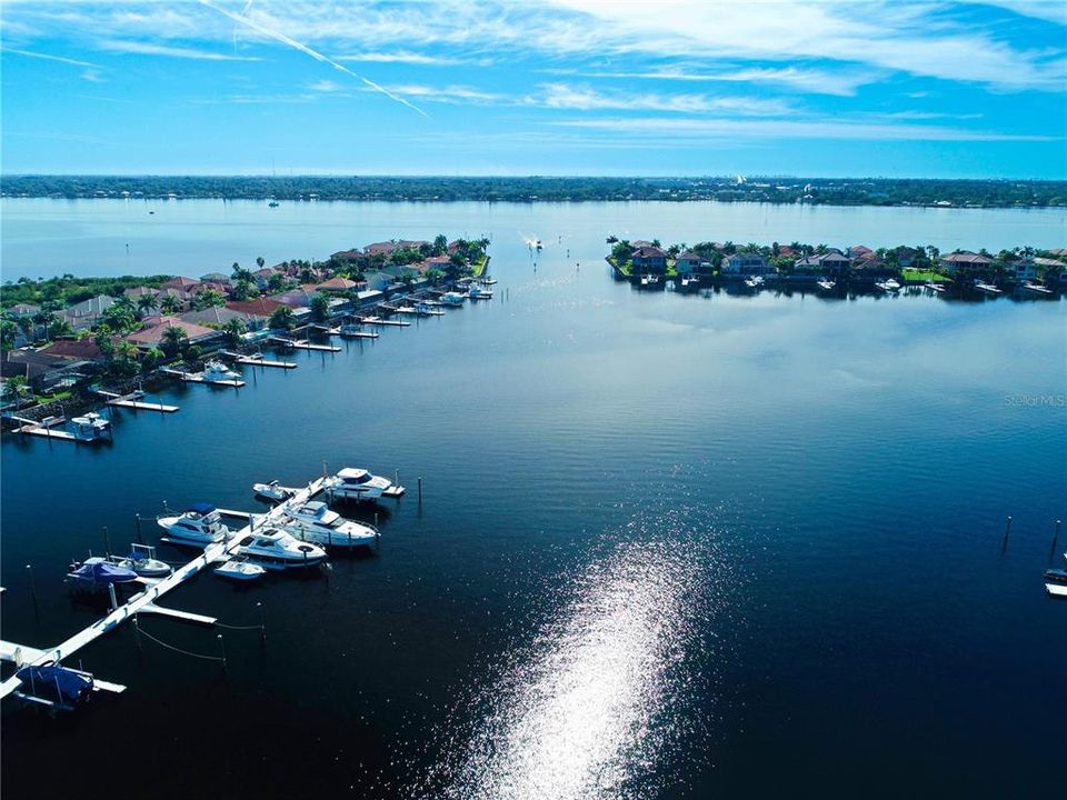 Active With Contract: $564,000 (3 beds, 2 baths, 1740 Square Feet)