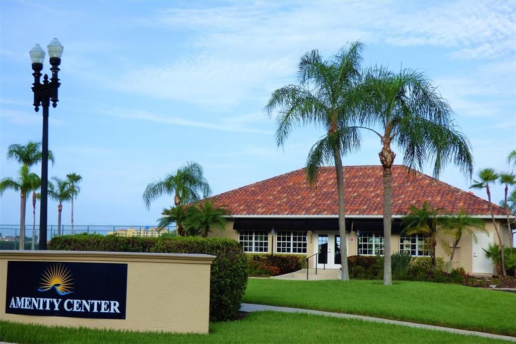 Active With Contract: $564,000 (3 beds, 2 baths, 1740 Square Feet)