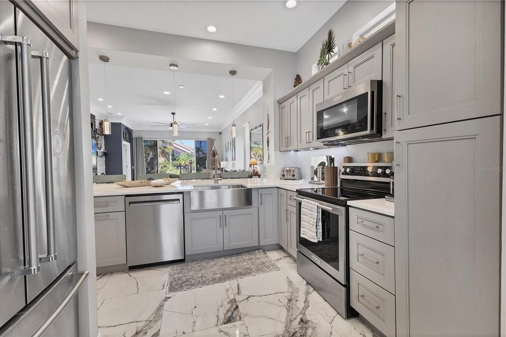 Active With Contract: $564,000 (3 beds, 2 baths, 1740 Square Feet)