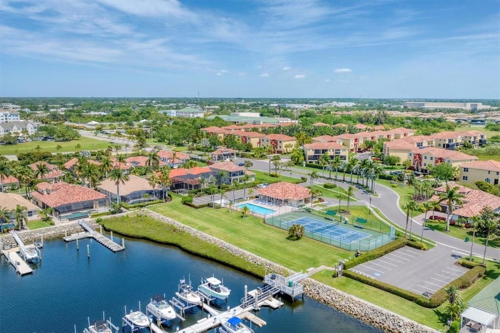 Active With Contract: $564,000 (3 beds, 2 baths, 1740 Square Feet)