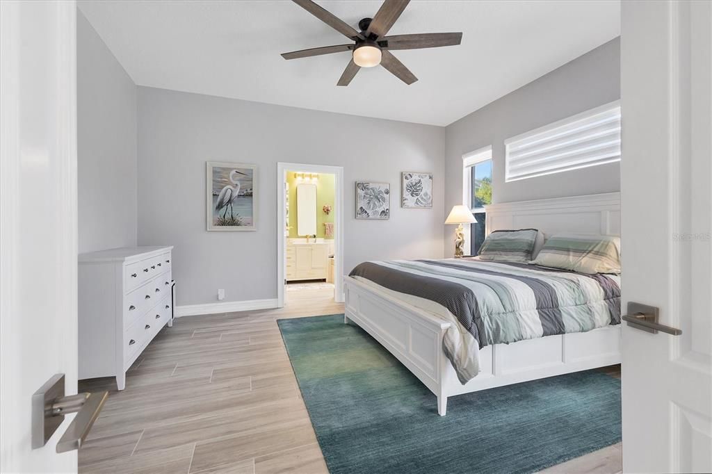 Active With Contract: $564,000 (3 beds, 2 baths, 1740 Square Feet)