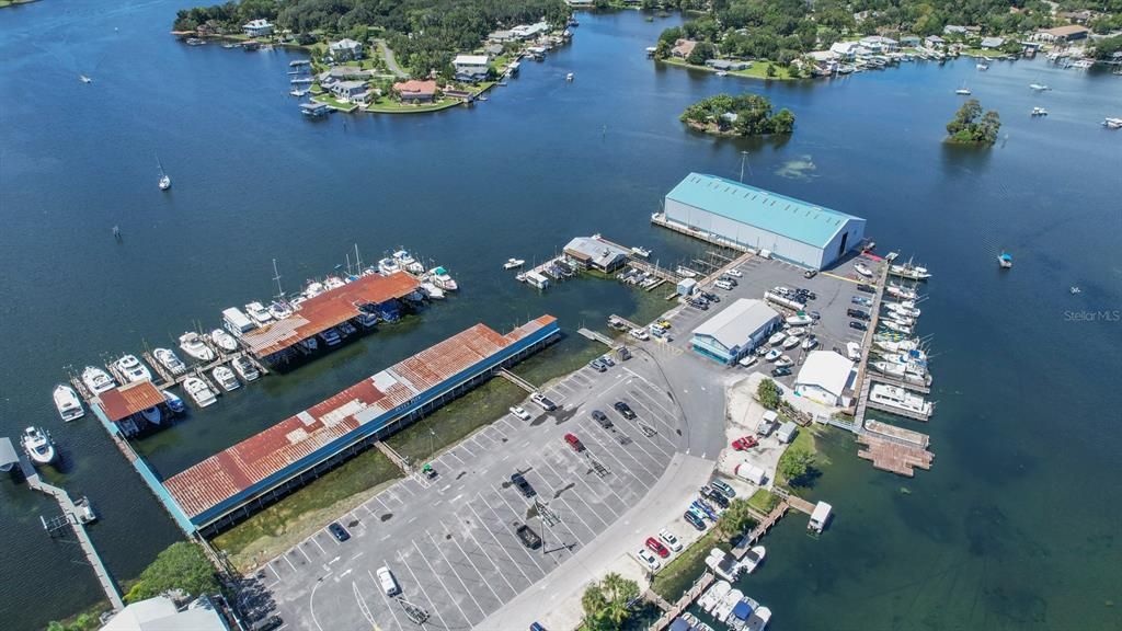 На продажу: $105,000 (1.49 acres)