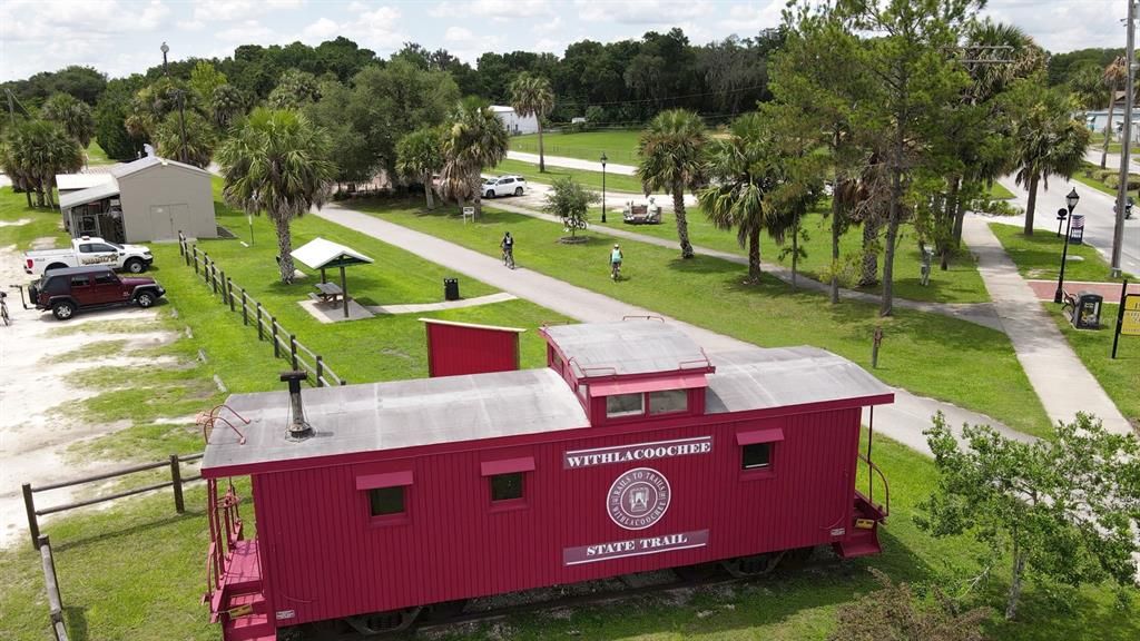 На продажу: $105,000 (1.49 acres)