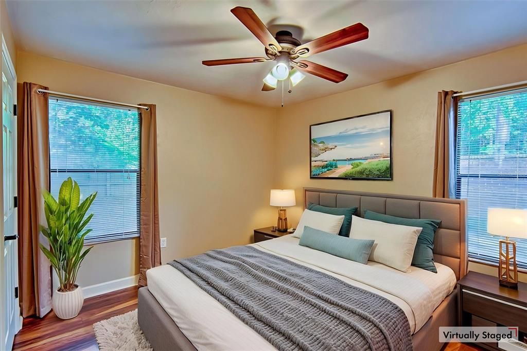 Active With Contract: $329,900 (3 beds, 2 baths, 1352 Square Feet)