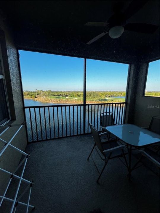 В аренду: $4,700 (2 спален, 2 ванн, 1156 Квадратных фут)