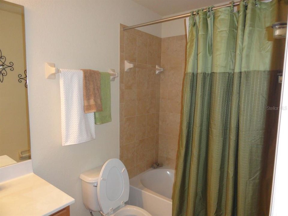 For Rent: $4,700 (2 beds, 2 baths, 1156 Square Feet)