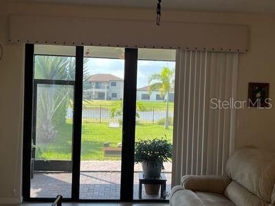 For Sale: $402,000 (3 beds, 2 baths, 1513 Square Feet)