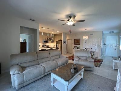 For Sale: $402,000 (3 beds, 2 baths, 1513 Square Feet)