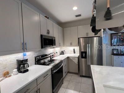 For Sale: $402,000 (3 beds, 2 baths, 1513 Square Feet)