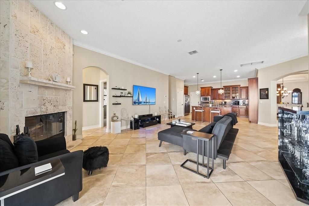 На продажу: $1,150,000 (5 спален, 4 ванн, 3727 Квадратных фут)