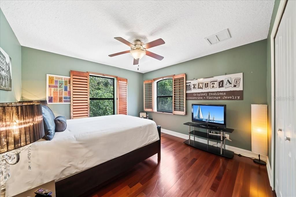 На продажу: $1,150,000 (5 спален, 4 ванн, 3727 Квадратных фут)