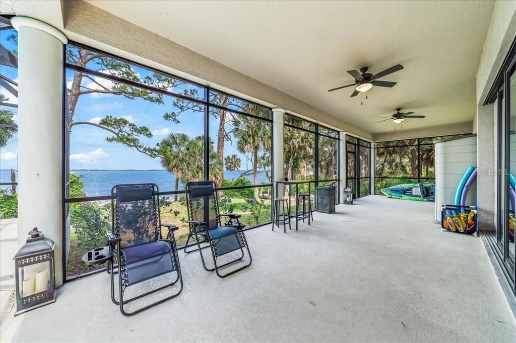 На продажу: $1,150,000 (5 спален, 4 ванн, 3727 Квадратных фут)