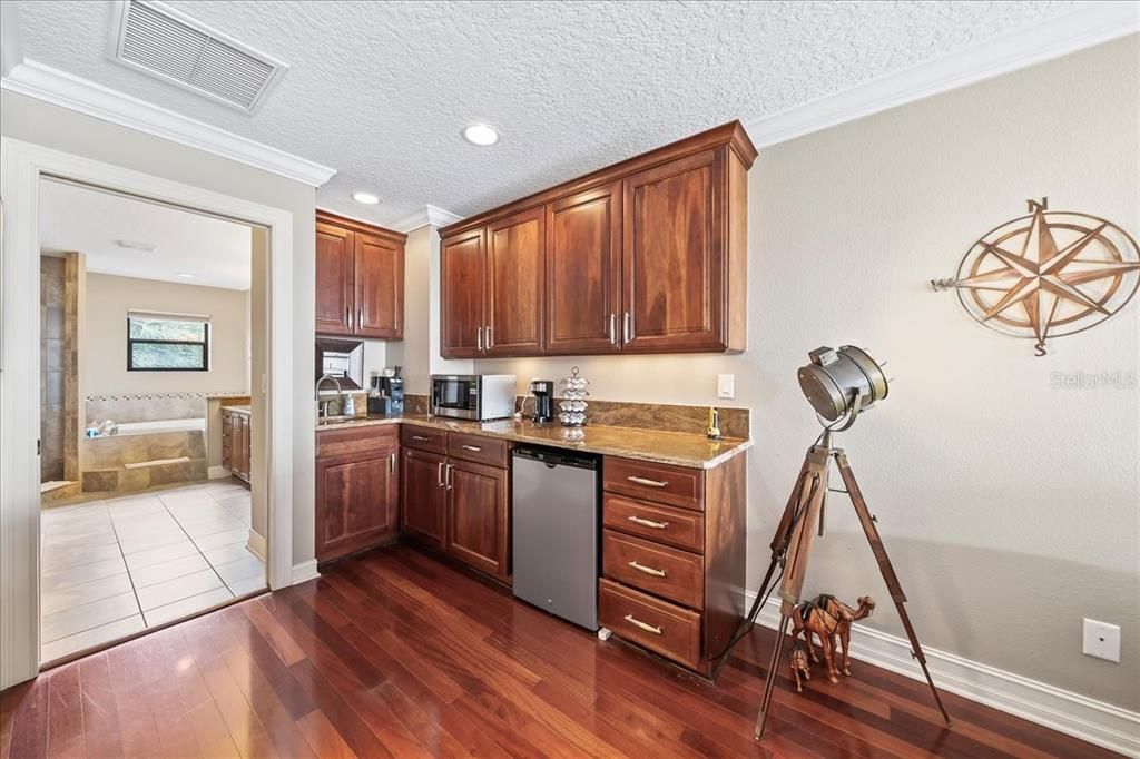 На продажу: $1,150,000 (5 спален, 4 ванн, 3727 Квадратных фут)