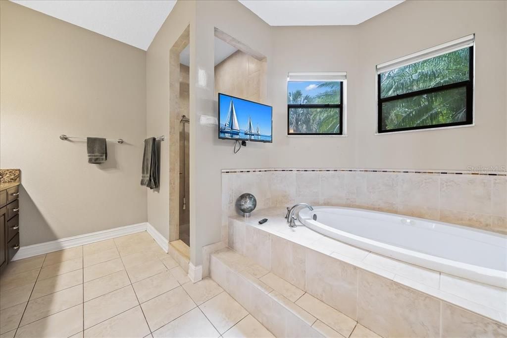 На продажу: $1,150,000 (5 спален, 4 ванн, 3727 Квадратных фут)