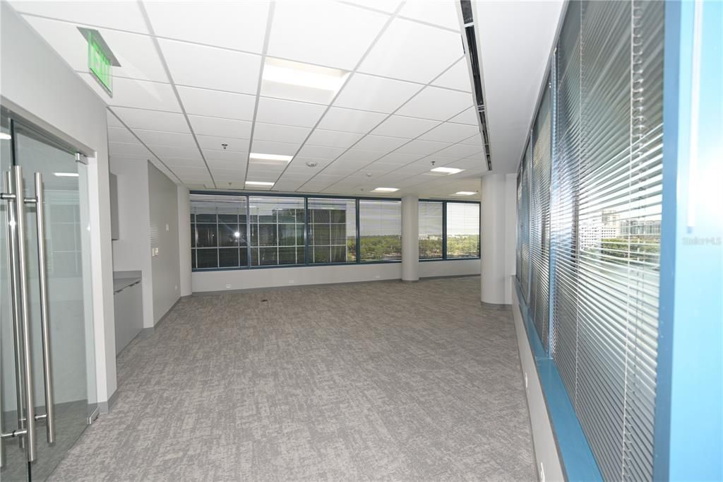 En Venta: $267,195 (0 camas, 0 baños, 242174 Pies cuadrados)