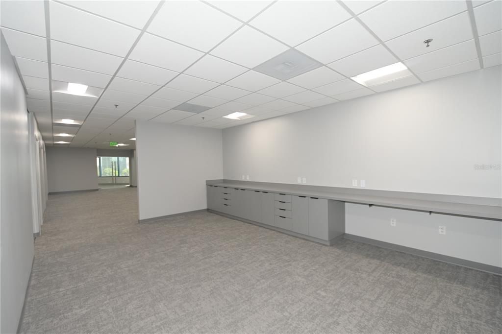 En Venta: $267,195 (0 camas, 0 baños, 242174 Pies cuadrados)