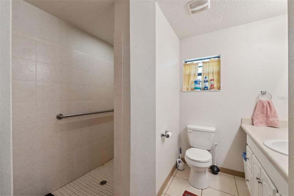 For Sale: $625,000 (4 beds, 3 baths, 2514 Square Feet)