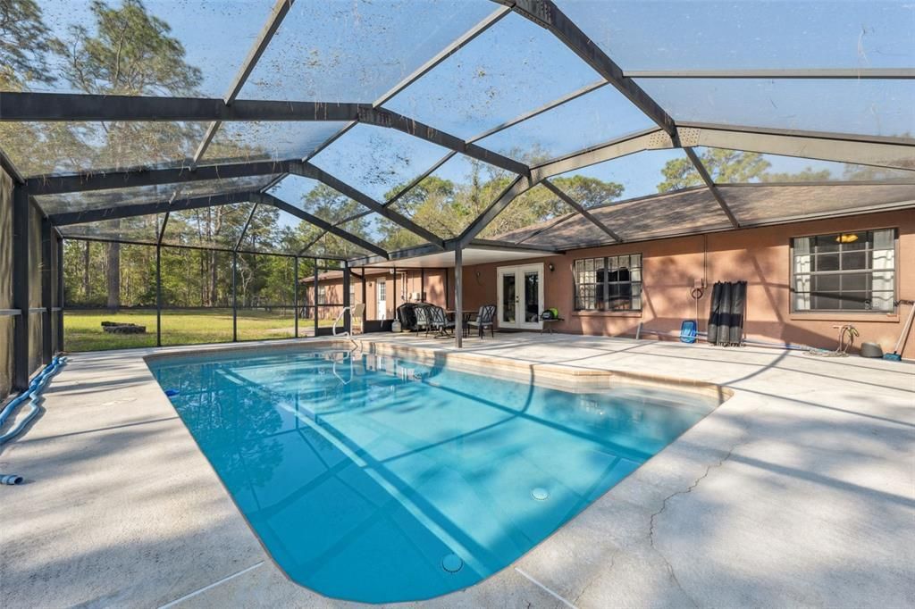 For Sale: $625,000 (4 beds, 3 baths, 2514 Square Feet)