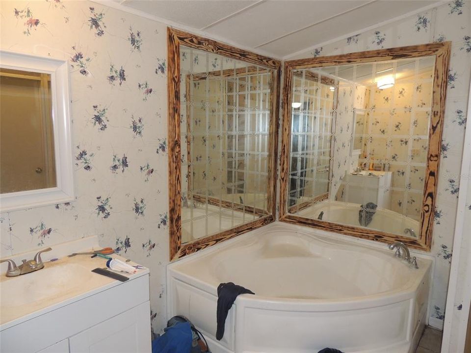 待售: $154,900 (3 贝兹, 2 浴室, 1216 平方英尺)