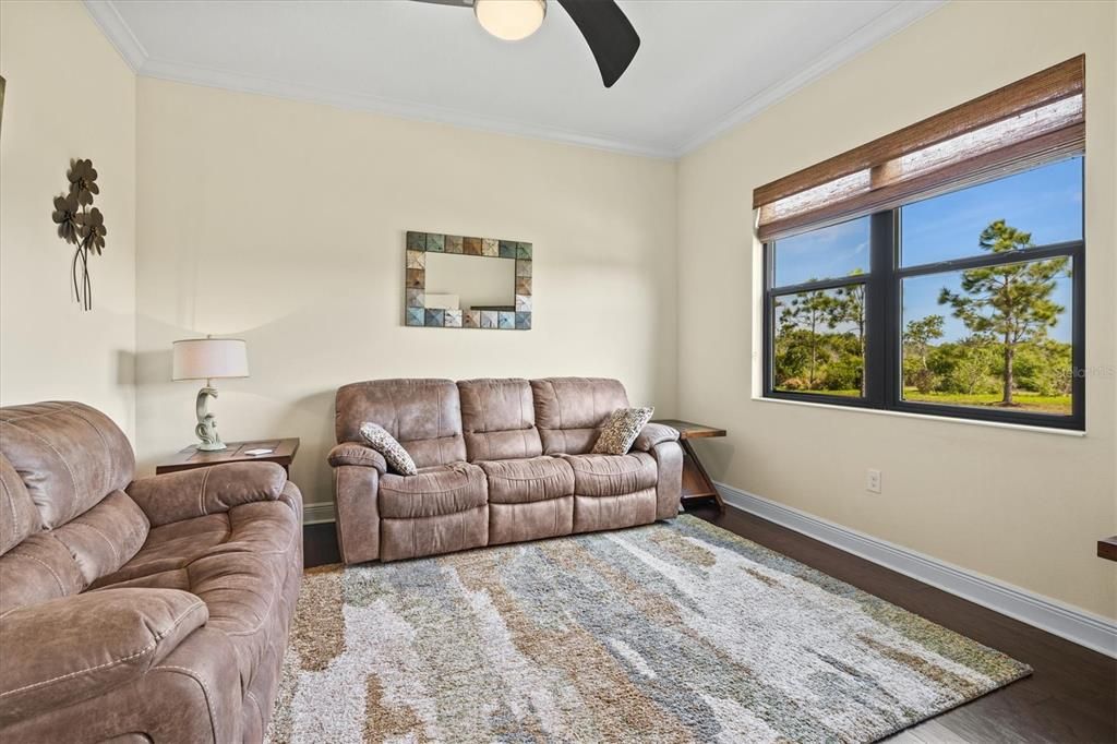 出租: $4,200 (3 贝兹, 2 浴室, 2267 平方英尺)