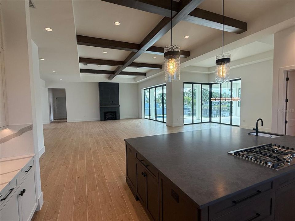 For Sale: $3,875,000 (4 beds, 4 baths, 4343 Square Feet)