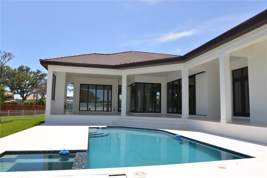 For Sale: $3,875,000 (4 beds, 4 baths, 4343 Square Feet)