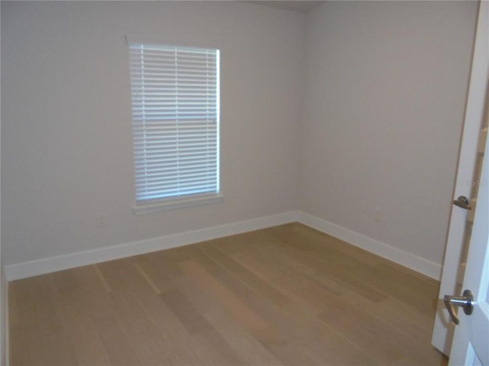 En Venta: $324,000 (4 camas, 2 baños, 1639 Pies cuadrados)