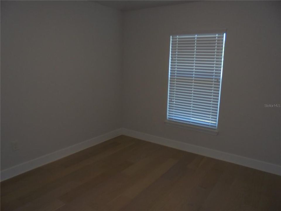 En Venta: $324,000 (4 camas, 2 baños, 1639 Pies cuadrados)