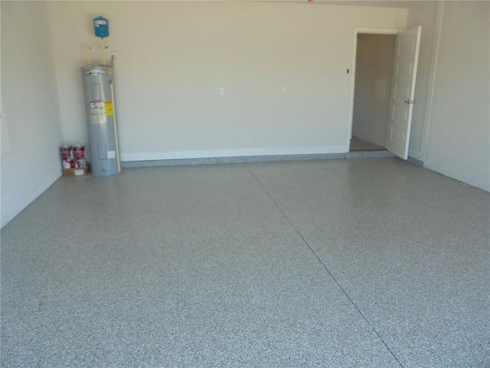 En Venta: $324,000 (4 camas, 2 baños, 1639 Pies cuadrados)