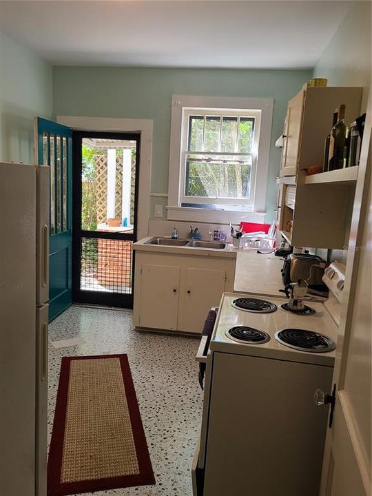 En Renta: $1,500 (2 camas, 1 baños, 1213 Pies cuadrados)