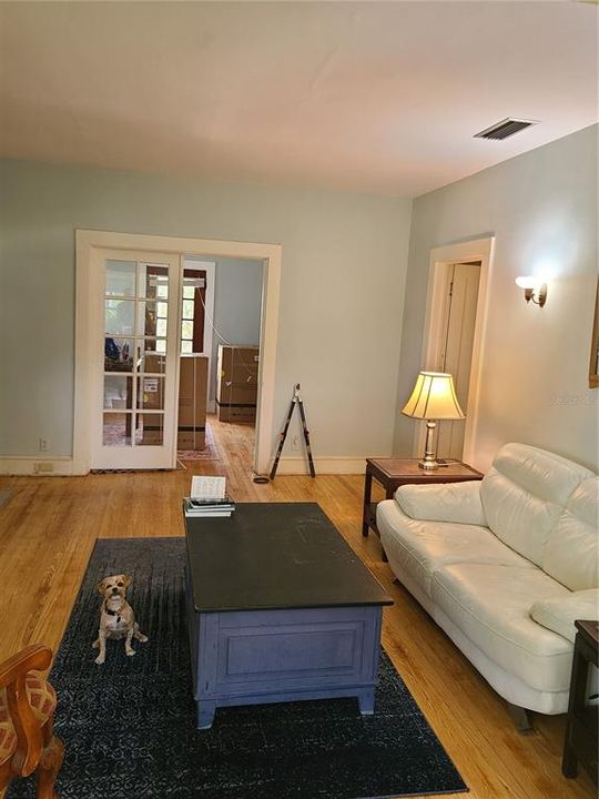 En Renta: $1,500 (2 camas, 1 baños, 1213 Pies cuadrados)