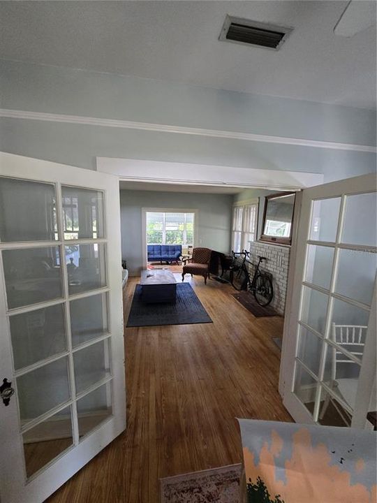 En Renta: $1,500 (2 camas, 1 baños, 1213 Pies cuadrados)