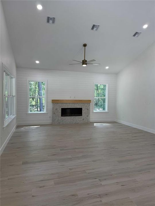 На продажу: $749,000 (4 спален, 3 ванн, 2506 Квадратных фут)