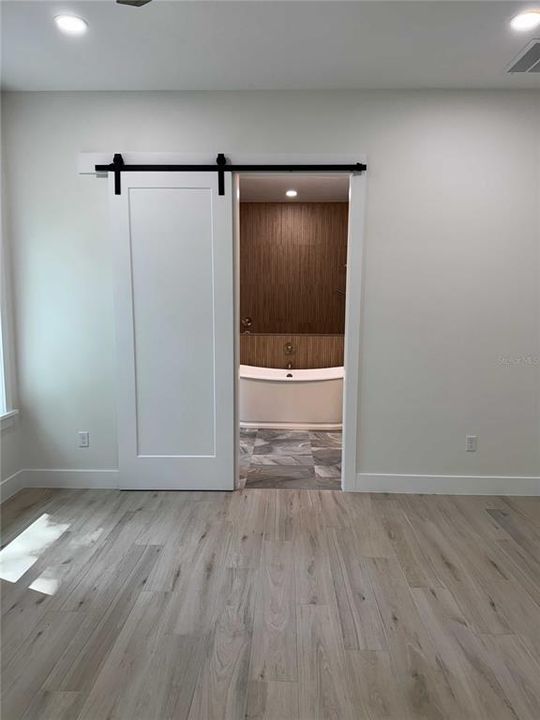 На продажу: $749,000 (4 спален, 3 ванн, 2506 Квадратных фут)