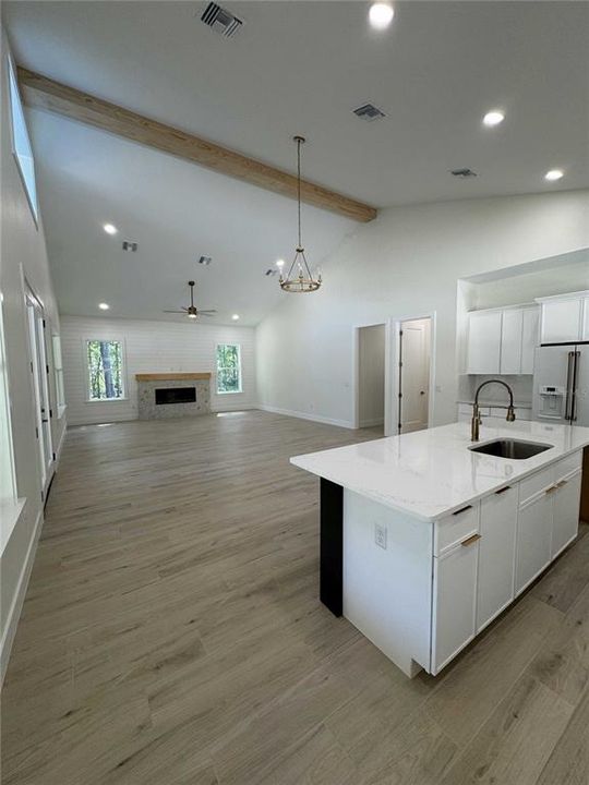 На продажу: $749,000 (4 спален, 3 ванн, 2506 Квадратных фут)