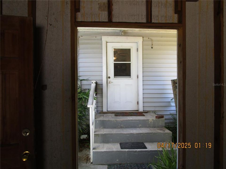 待售: $299,000 (4 贝兹, 2 浴室, 1803 平方英尺)