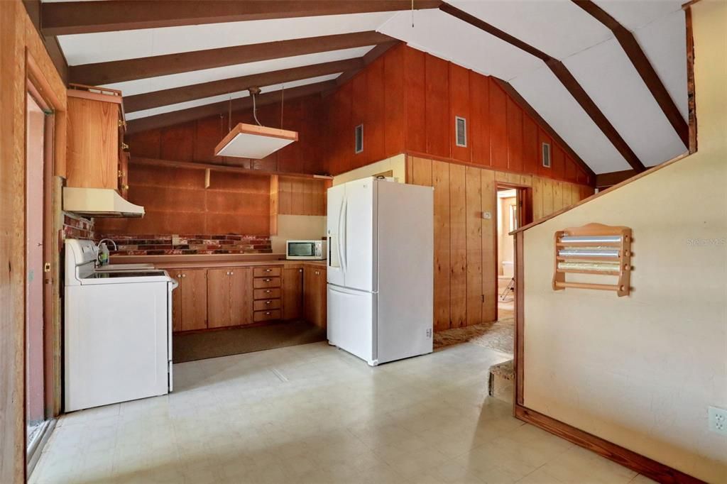 En Venta: $250,000 (3 camas, 2 baños, 1778 Pies cuadrados)