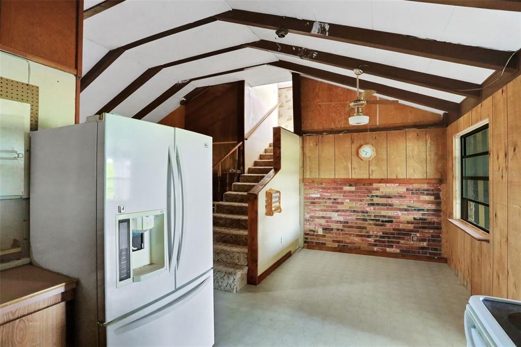 En Venta: $250,000 (3 camas, 2 baños, 1778 Pies cuadrados)