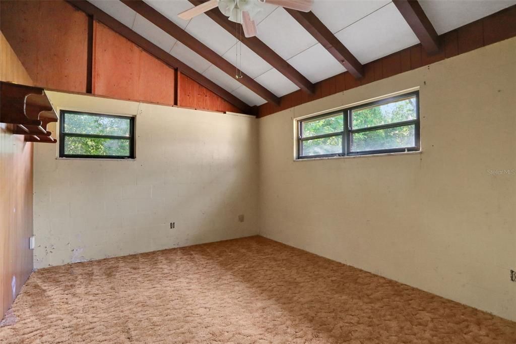 En Venta: $250,000 (3 camas, 2 baños, 1778 Pies cuadrados)