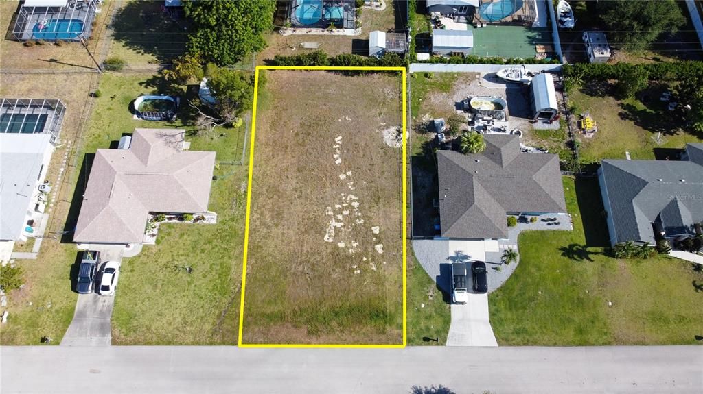 Vendido Recientemente: $85,000 (0.23 acres)