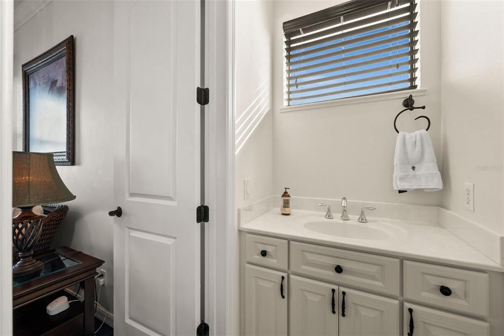 For Sale: $2,000,000 (4 beds, 4 baths, 5206 Square Feet)