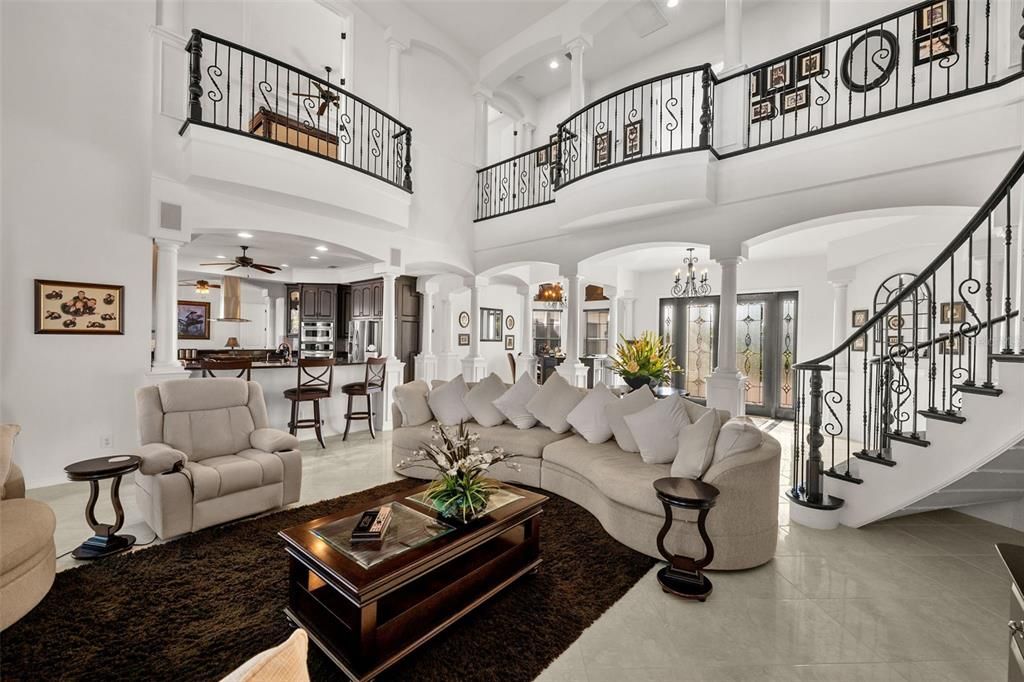 For Sale: $2,000,000 (4 beds, 4 baths, 5206 Square Feet)