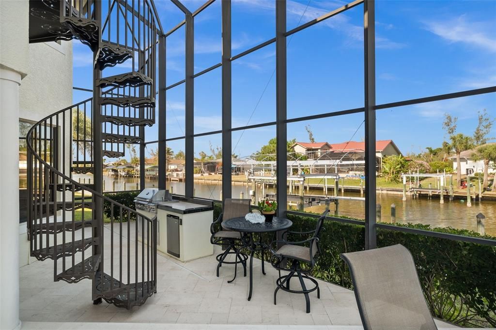 For Sale: $2,000,000 (4 beds, 4 baths, 5206 Square Feet)