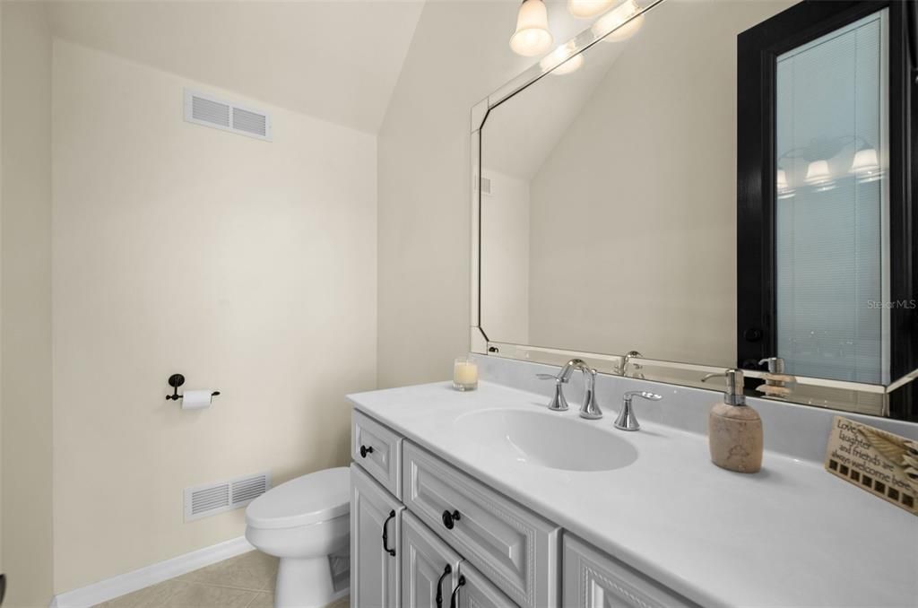 For Sale: $2,000,000 (4 beds, 4 baths, 5206 Square Feet)